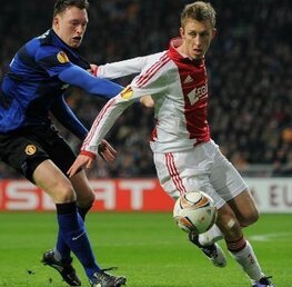 United head for European League glory or will Ajax clean up?
